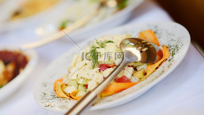 办公室小零食，如何挑选健康蜜饯果干？**